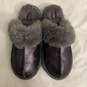 UGG Australia Kids Cozy ll Metallic Slipper